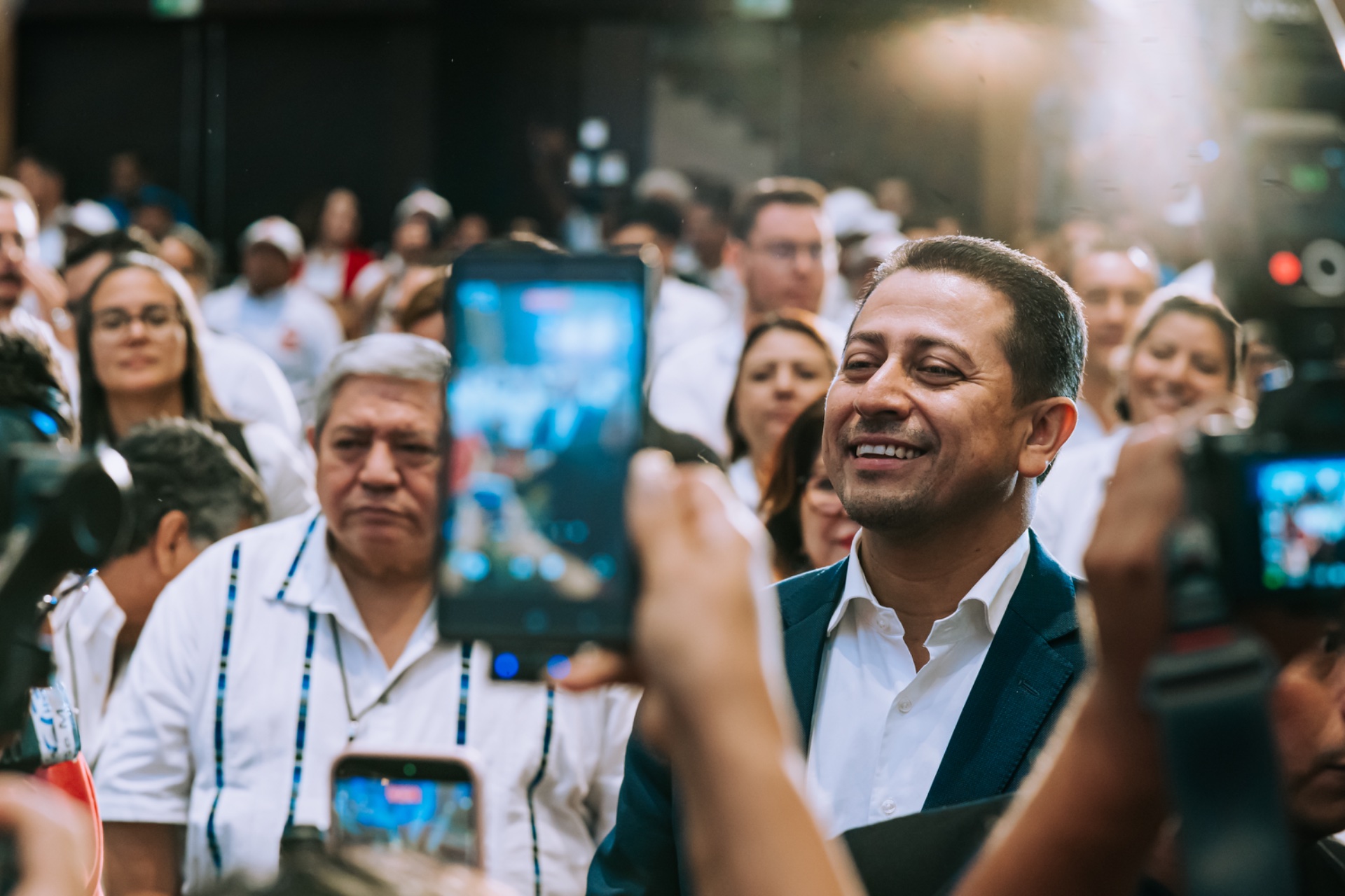Orgullo, pertenencia y redes sociales